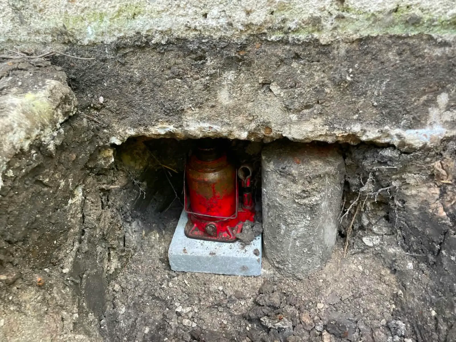 ROMAN FOUNDATION REPAIR